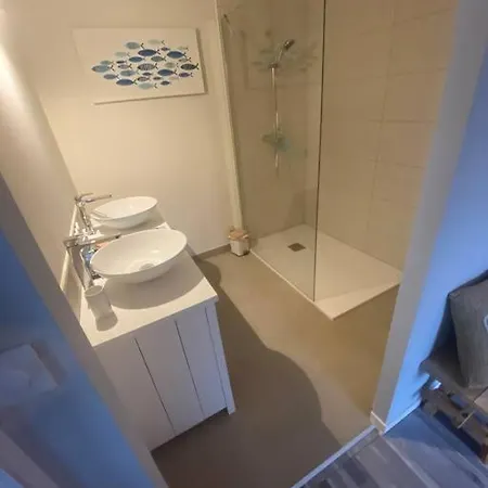 Vue Et Piscine *